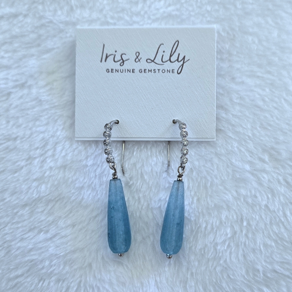Iris & Lily Blue💙 Teardrop💧Gemstone Earrings